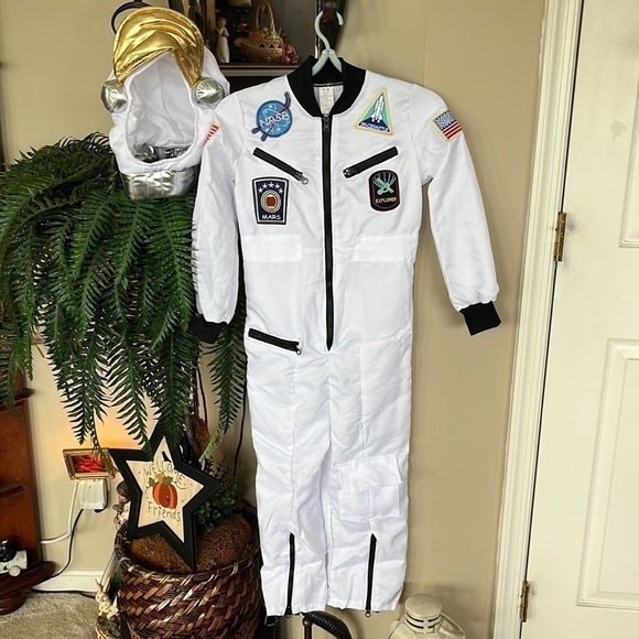 Brand New Kid’s Astronaut Costume Halloween Space Suit with Helmet Pretend NASA - Picture 12 of 12